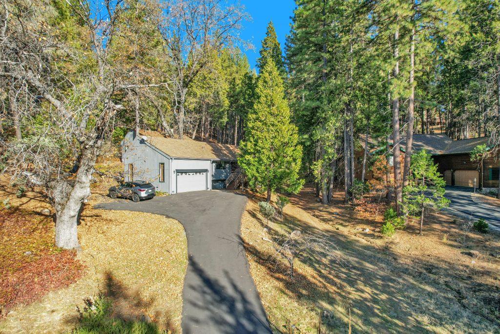 Detail Gallery Image 1 of 23 For 607 Dogwood Dr, Murphys,  CA 95247 - 3 Beds | 2/1 Baths