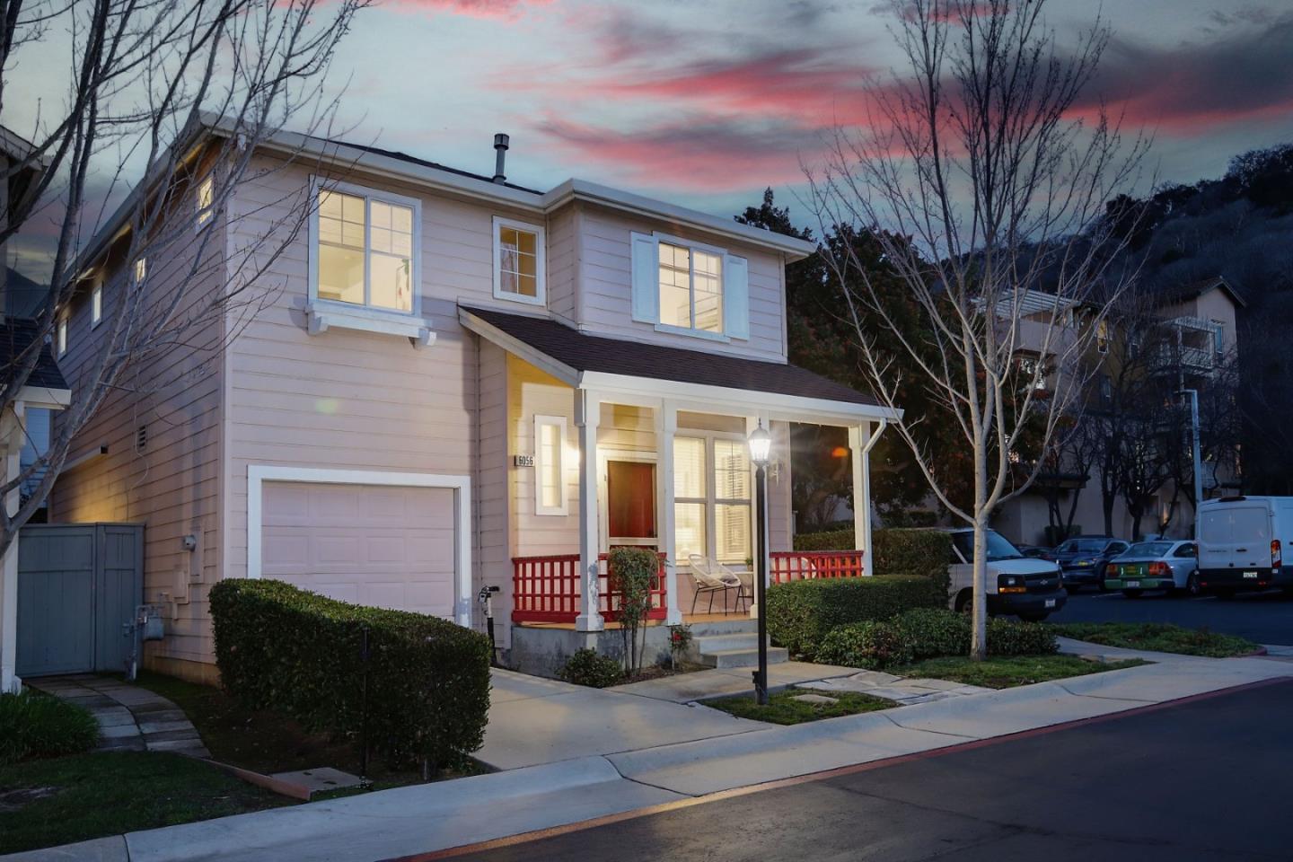 Detail Gallery Image 1 of 35 For 6056 Evanstone Pl, San Jose,  CA 95123 - 3 Beds | 2/1 Baths