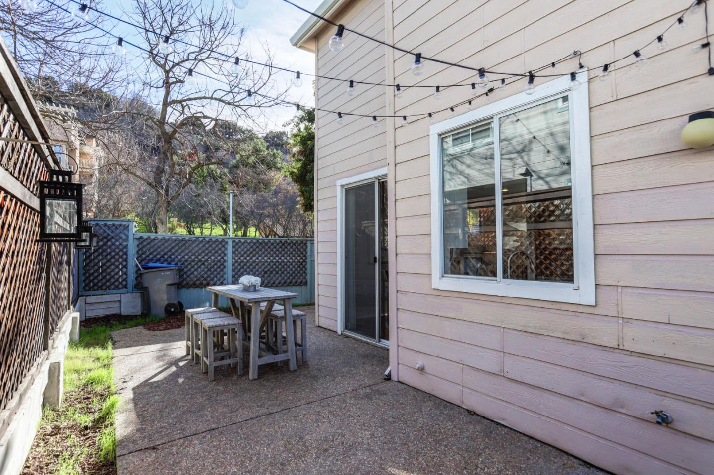 Detail Gallery Image 27 of 35 For 6056 Evanstone Pl, San Jose,  CA 95123 - 3 Beds | 2/1 Baths