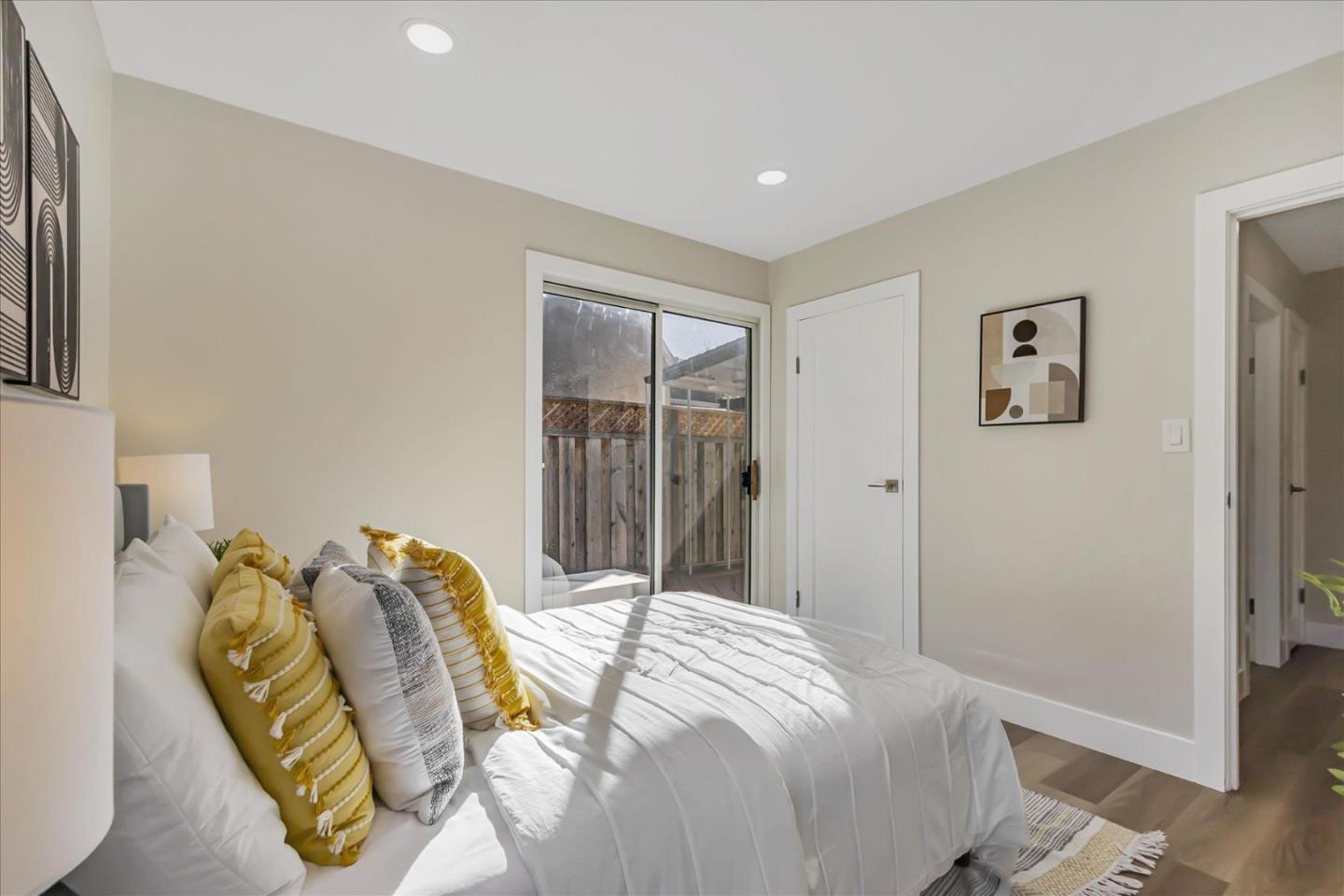 Detail Gallery Image 23 of 61 For 1472 Burrell Ct, San Jose,  CA 95126 - 2 Beds | 2 Baths