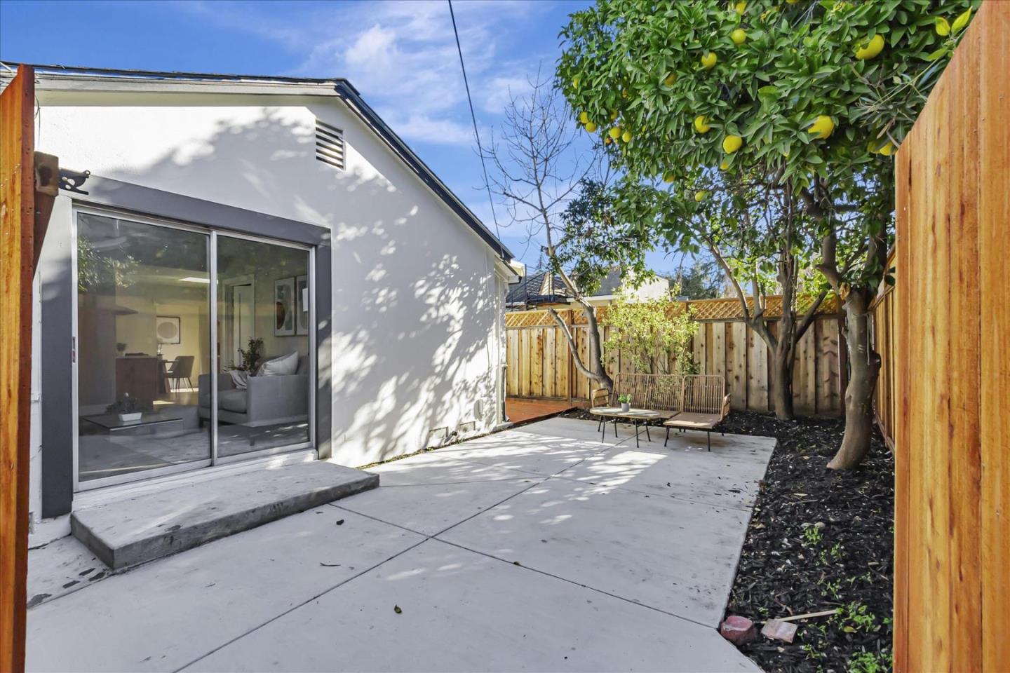 Detail Gallery Image 36 of 61 For 1472 Burrell Ct, San Jose,  CA 95126 - 2 Beds | 2 Baths