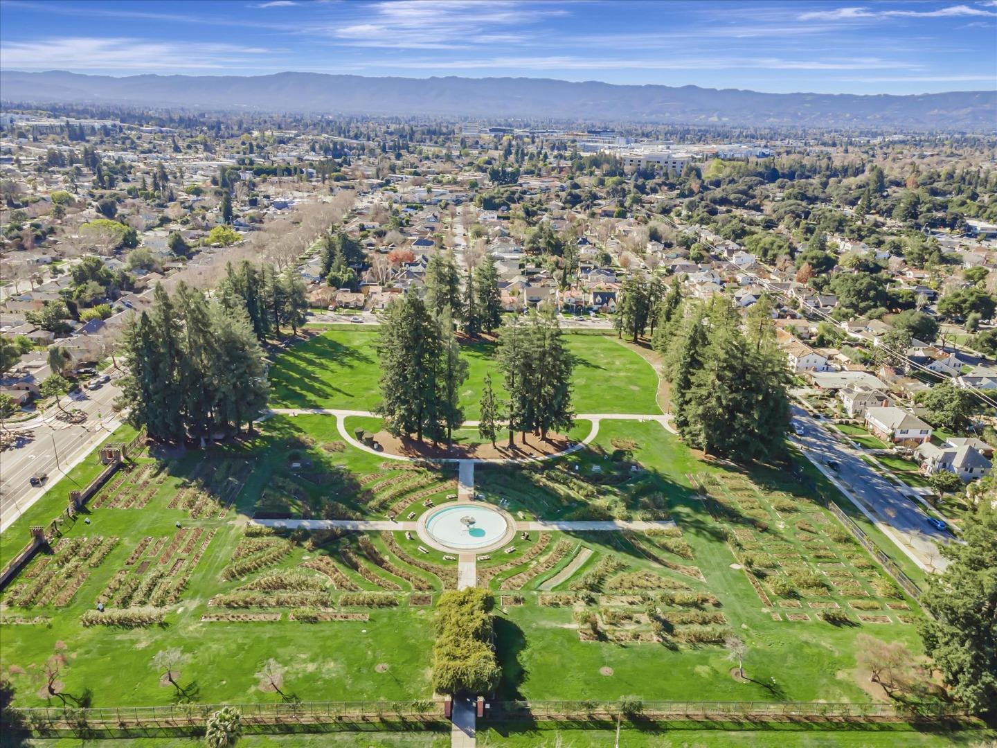 Detail Gallery Image 59 of 61 For 1472 Burrell Ct, San Jose,  CA 95126 - 2 Beds | 2 Baths