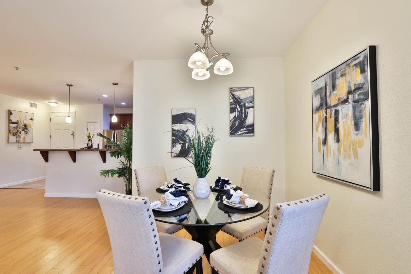 Detail Gallery Image 14 of 40 For 1101 S Main St #118,  Milpitas,  CA 95035 - 2 Beds | 1 Baths