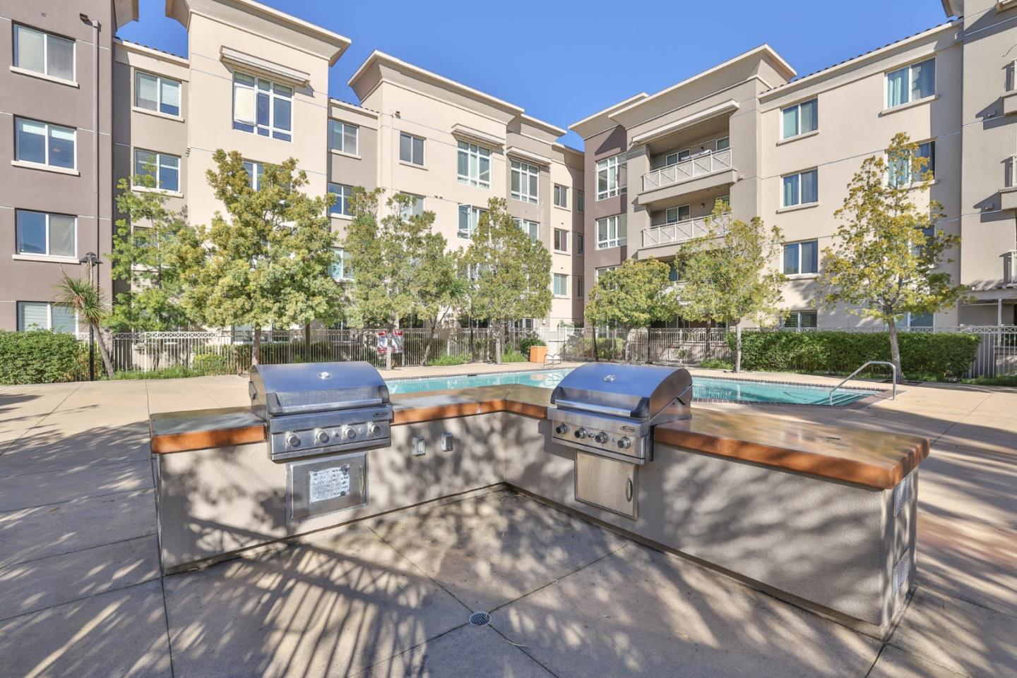 Detail Gallery Image 27 of 40 For 1101 S Main St #118,  Milpitas,  CA 95035 - 2 Beds | 1 Baths