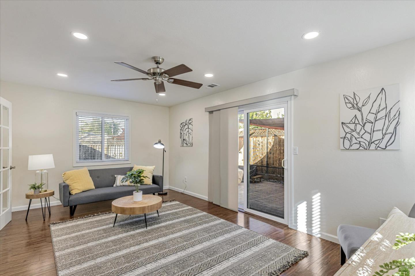 Detail Gallery Image 10 of 25 For 133 Azucar Ave, San Jose,  CA 95111 - 3 Beds | 2 Baths