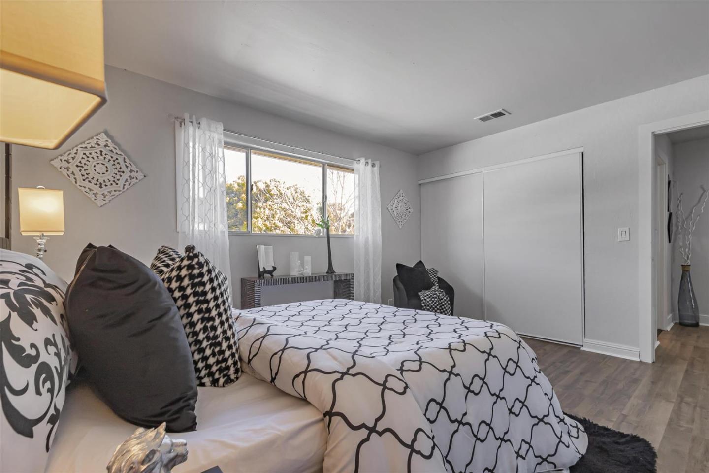 Detail Gallery Image 24 of 39 For 1762 Piedmont Rd, San Jose,  CA 95132 - 3 Beds | 1/1 Baths