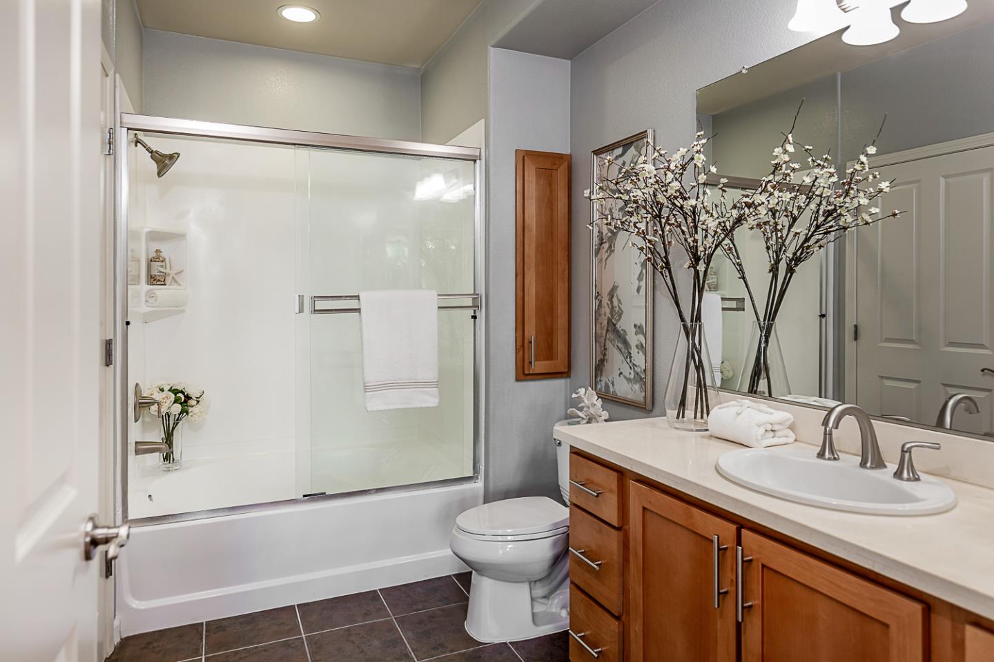 Detail Gallery Image 14 of 27 For 4388 El Camino Real #338,  Los Altos,  CA 94022 - 1 Beds | 1 Baths