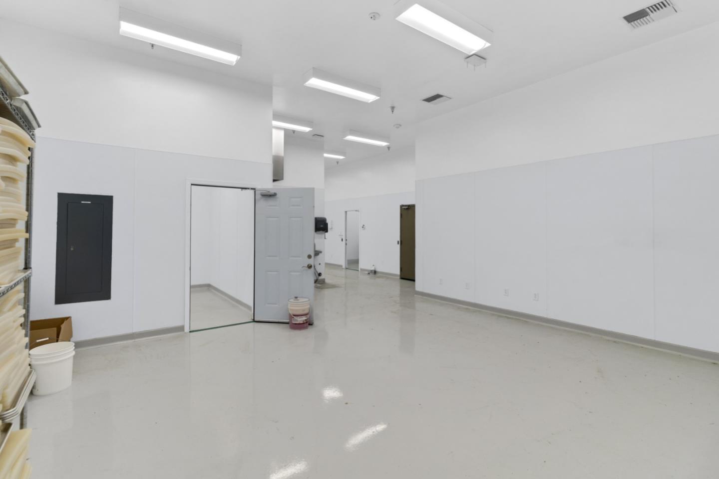 Detail Gallery Image 18 of 45 For 991 Industrial Way, King City,  CA 93930 - – Beds | – Baths