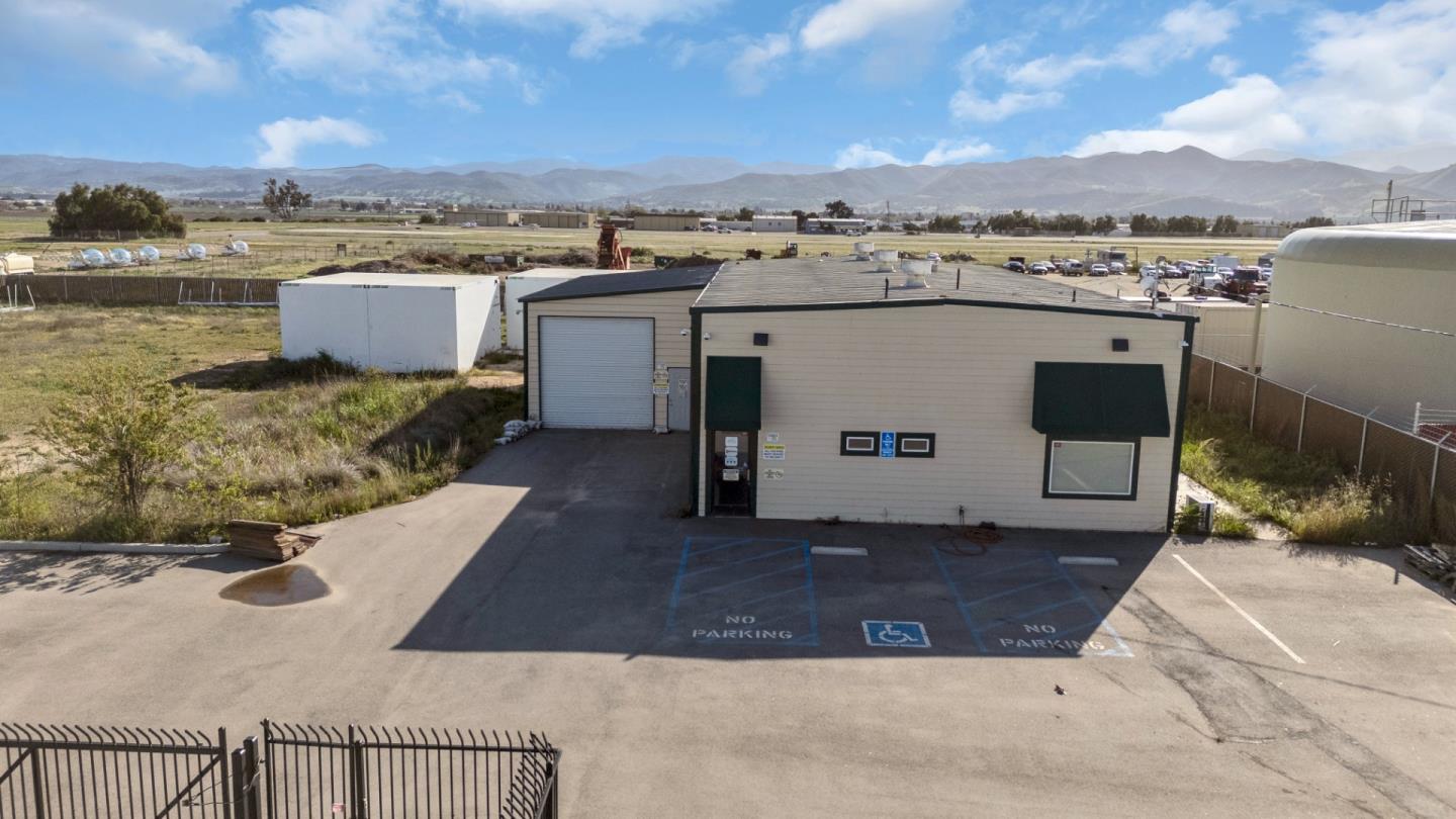 Detail Gallery Image 2 of 45 For 991 Industrial Way, King City,  CA 93930 - – Beds | – Baths