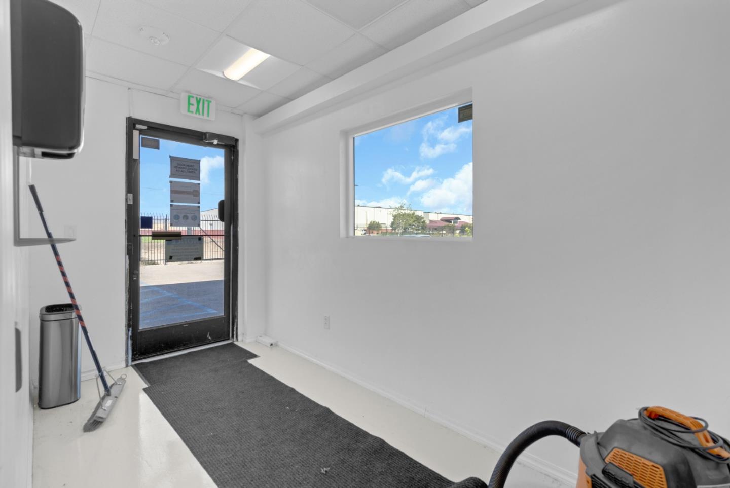 Detail Gallery Image 8 of 45 For 991 Industrial Way, King City,  CA 93930 - – Beds | – Baths