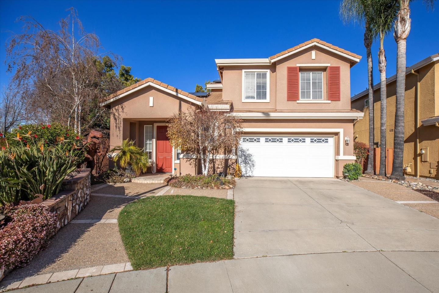 Detail Gallery Image 1 of 33 For 6444 Wheatfield Ct, Gilroy,  CA 95020 - 3 Beds | 2/1 Baths