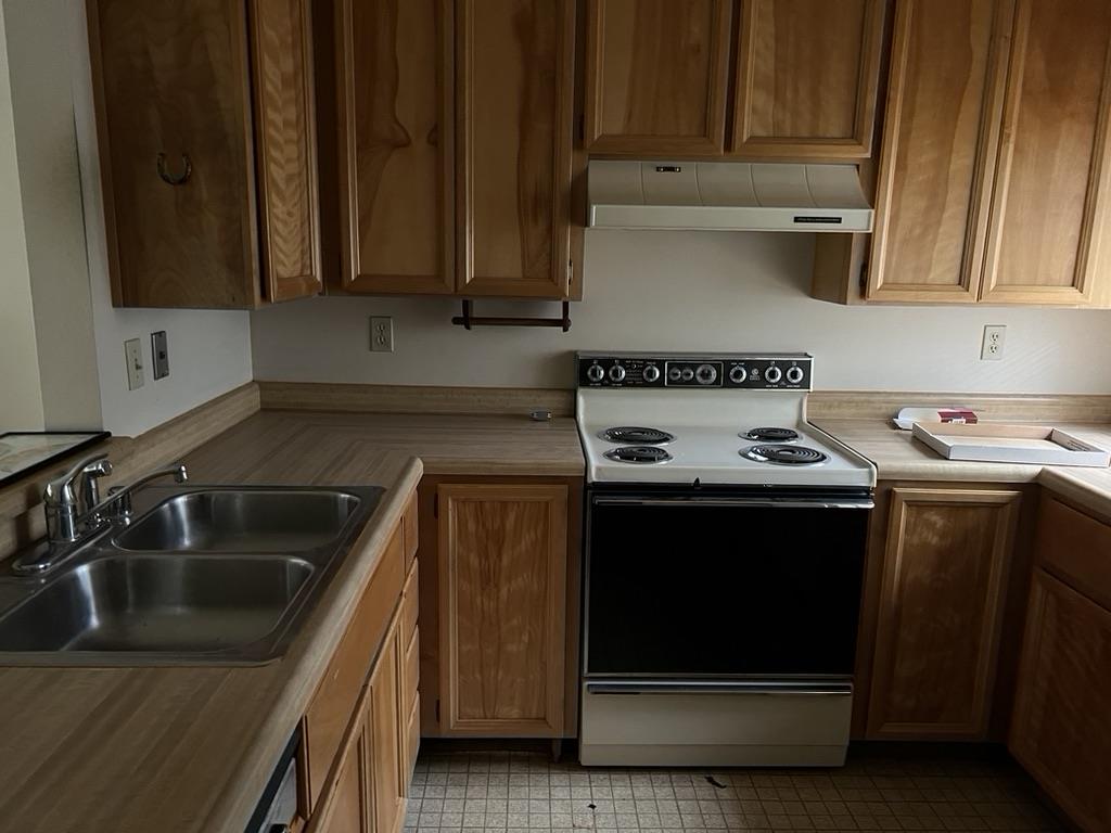 Detail Gallery Image 5 of 8 For 4691 Albany Cir #135,  San Jose,  CA 95129 - 2 Beds | 2 Baths