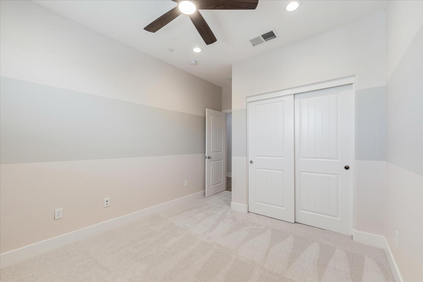 Detail Gallery Image 33 of 51 For 15517 Monterey St, Morgan Hill,  CA 95037 - 3 Beds | 2/1 Baths