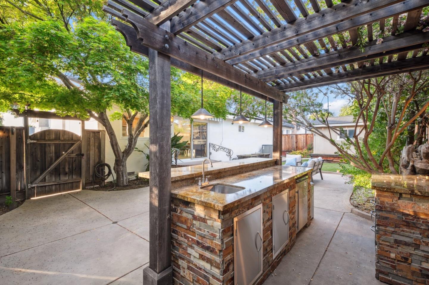 Detail Gallery Image 22 of 30 For 106 Parkwell Ct, San Jose,  CA 95138 - 4 Beds | 2 Baths