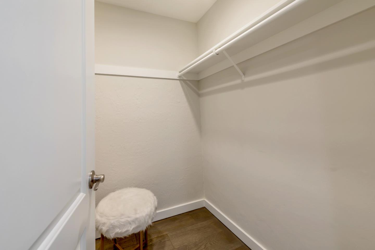 Detail Gallery Image 25 of 47 For 1100 Sharon Park Dr #21,  Menlo Park,  CA 94025 - 2 Beds | 2 Baths