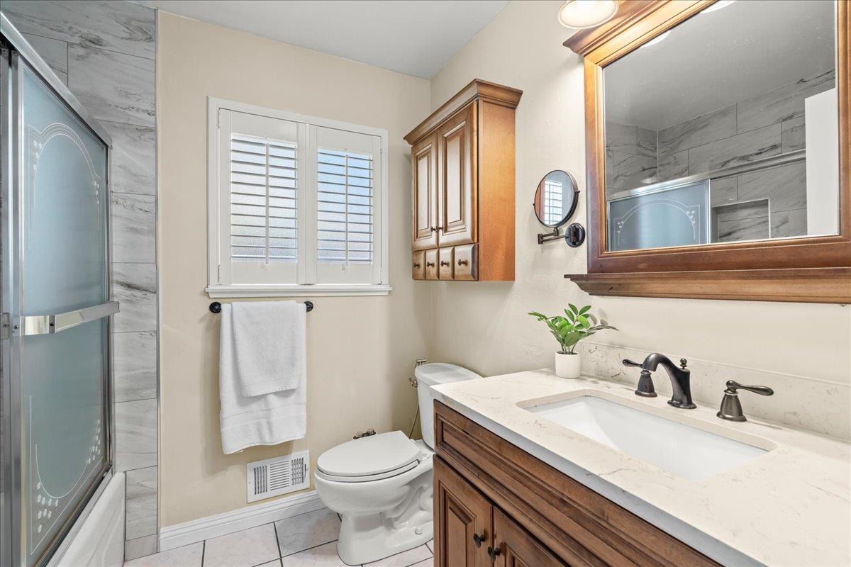 Detail Gallery Image 17 of 25 For 1052 Wilsham Dr, San Jose,  CA 95132 - 4 Beds | 2 Baths