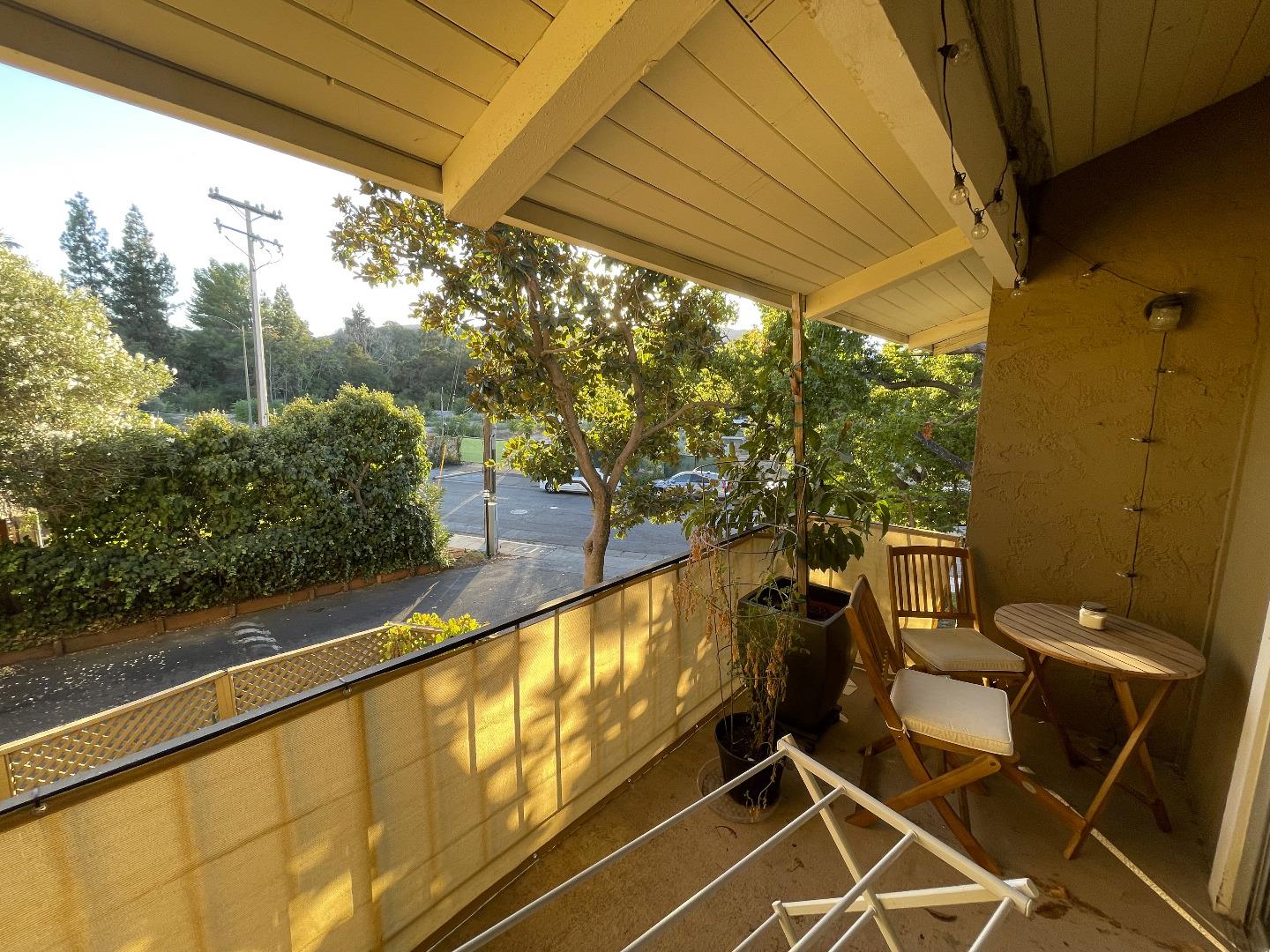 Detail Gallery Image 10 of 21 For 420 Alberto Way #5,  Los Gatos,  CA 95032 - 1 Beds | 1 Baths
