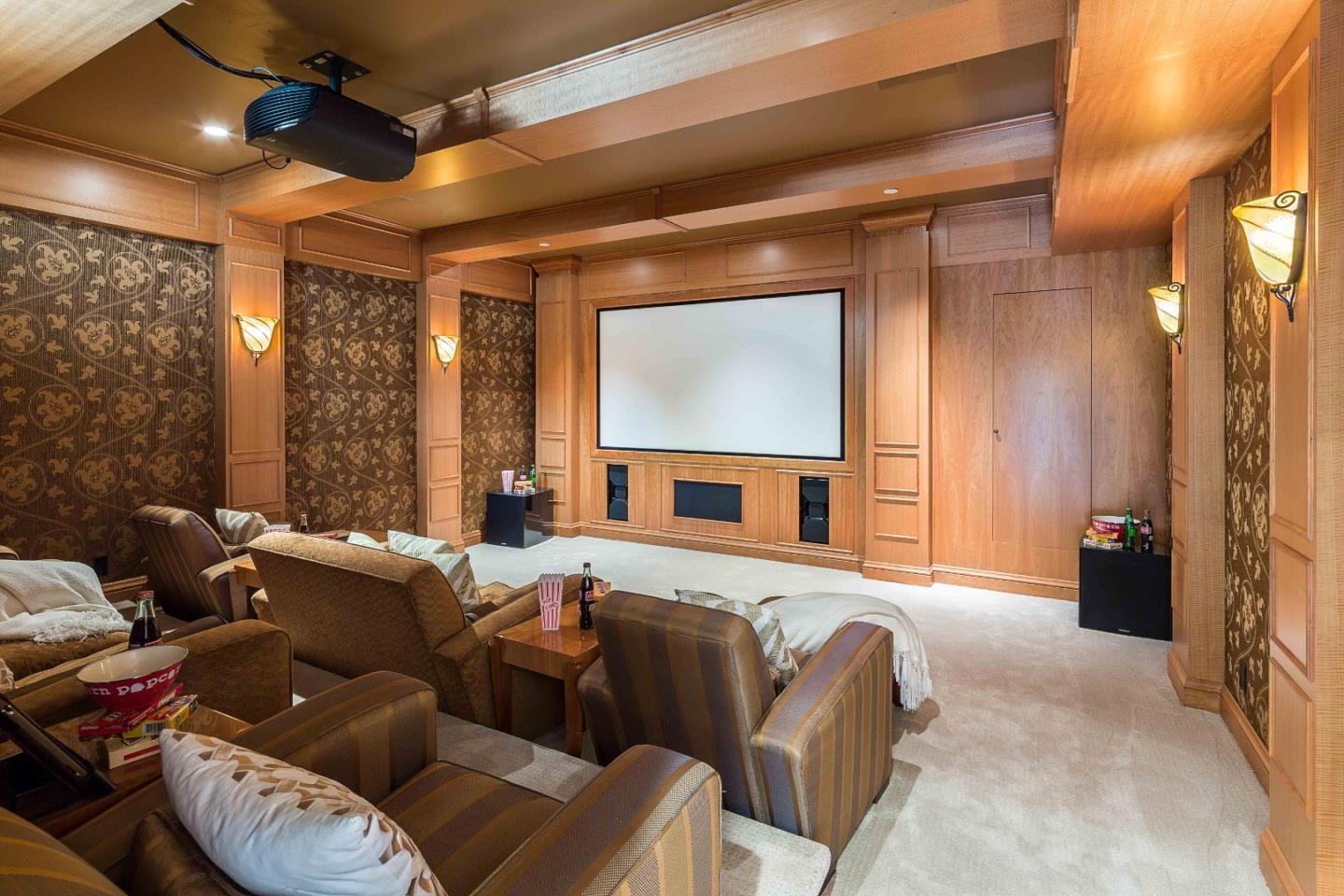 Detail Gallery Image 27 of 45 For 28500 Matadero Creek Ln, Los Altos Hills,  CA 94022 - 6 Beds | 6/3 Baths
