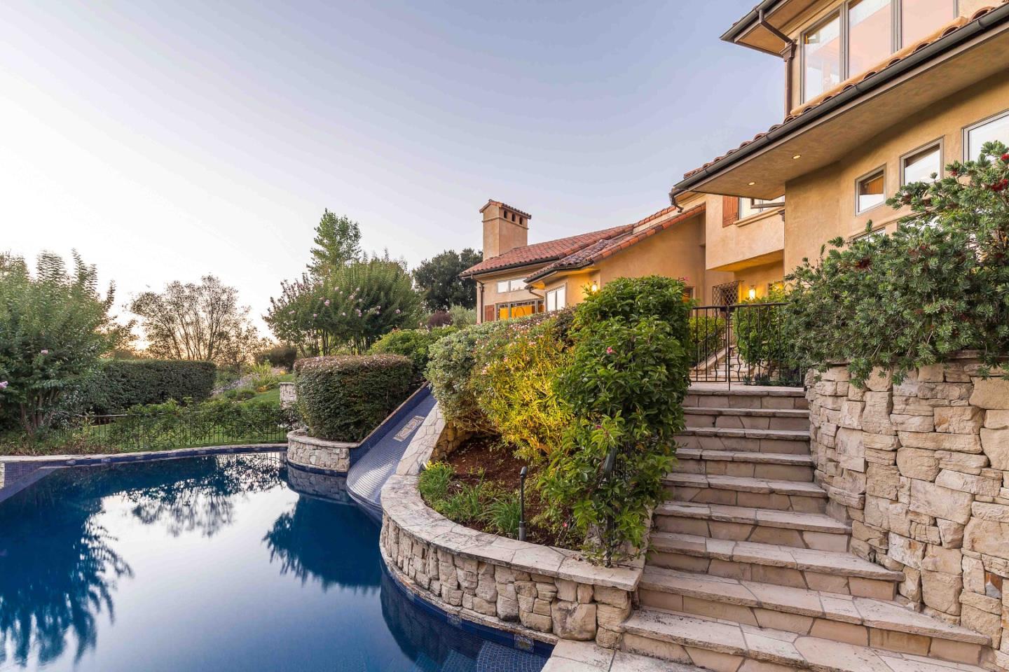 Detail Gallery Image 42 of 45 For 28500 Matadero Creek Ln, Los Altos Hills,  CA 94022 - 6 Beds | 6/3 Baths