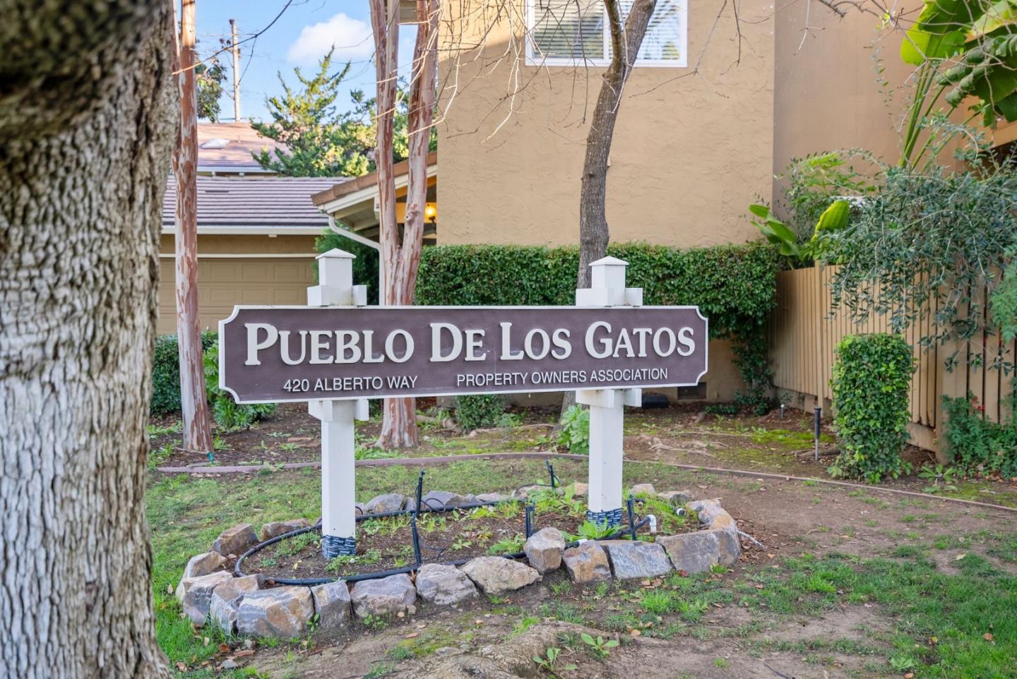 Detail Gallery Image 2 of 32 For 420 Alberto Way #51,  Los Gatos,  CA 95032 - 2 Beds | 2/1 Baths