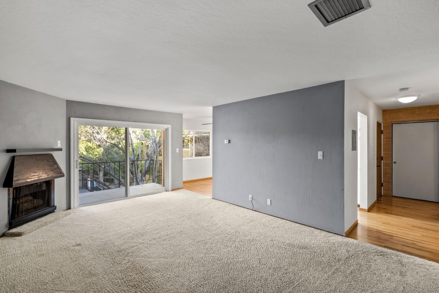 Detail Gallery Image 8 of 32 For 420 Alberto Way #51,  Los Gatos,  CA 95032 - 2 Beds | 2/1 Baths
