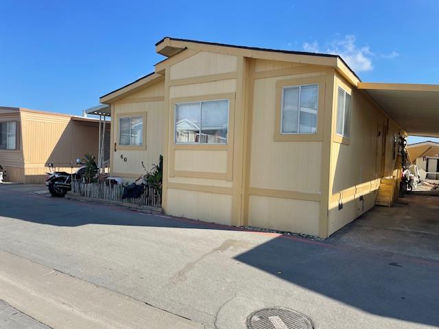 Detail Gallery Image 7 of 8 For 20 Russell Rd #40,  Salinas,  CA 93906 - 4 Beds | 2 Baths