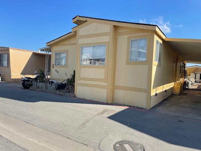 Detail Gallery Image 8 of 8 For 20 Russell Rd #40,  Salinas,  CA 93906 - 4 Beds | 2 Baths