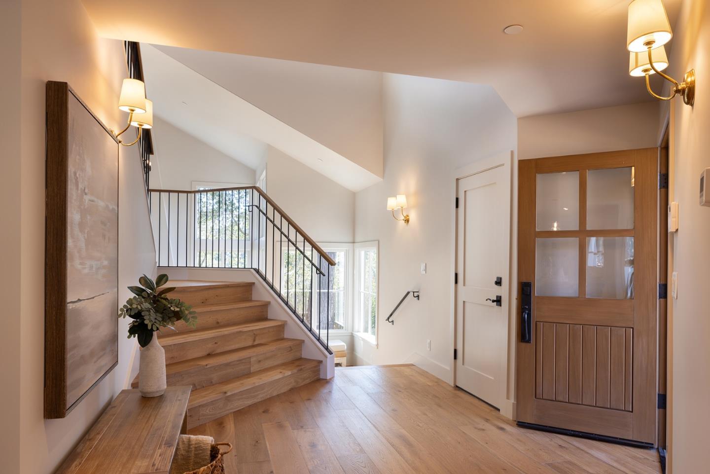 Detail Gallery Image 3 of 49 For 4 Oak Knoll Way, Carmel,  CA 93921 - 3 Beds | 3/1 Baths