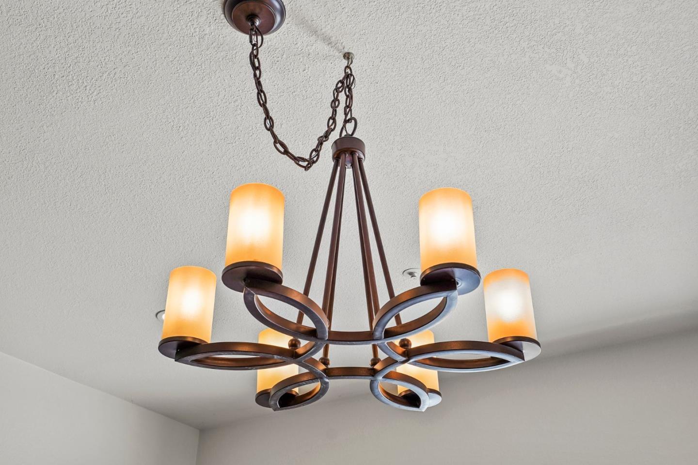 Detail Gallery Image 13 of 102 For 20420 Idylwild Rd, Los Gatos,  CA 95033 - 5 Beds | 5/2 Baths