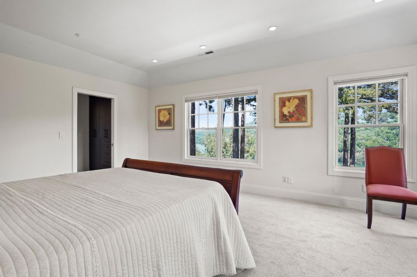 Detail Gallery Image 25 of 102 For 20420 Idylwild Rd, Los Gatos,  CA 95033 - 5 Beds | 5/2 Baths