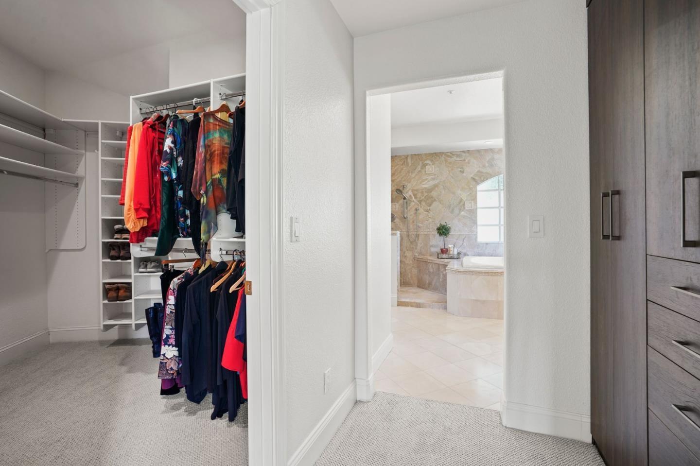 Detail Gallery Image 26 of 102 For 20420 Idylwild Rd, Los Gatos,  CA 95033 - 5 Beds | 5/2 Baths