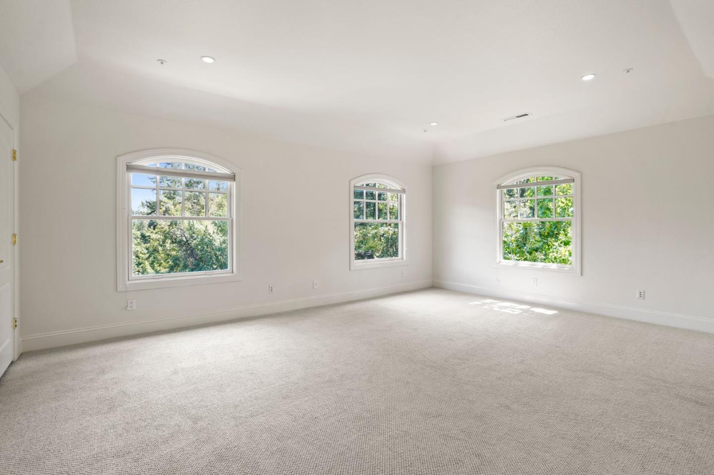 Detail Gallery Image 35 of 102 For 20420 Idylwild Rd, Los Gatos,  CA 95033 - 5 Beds | 5/2 Baths
