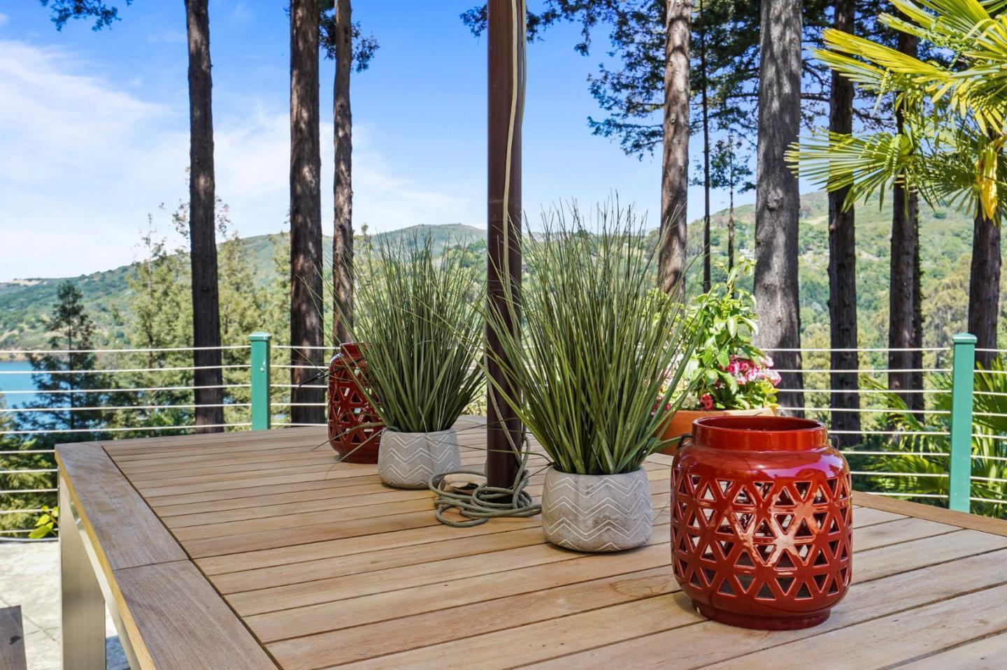Detail Gallery Image 50 of 102 For 20420 Idylwild Rd, Los Gatos,  CA 95033 - 5 Beds | 5/2 Baths