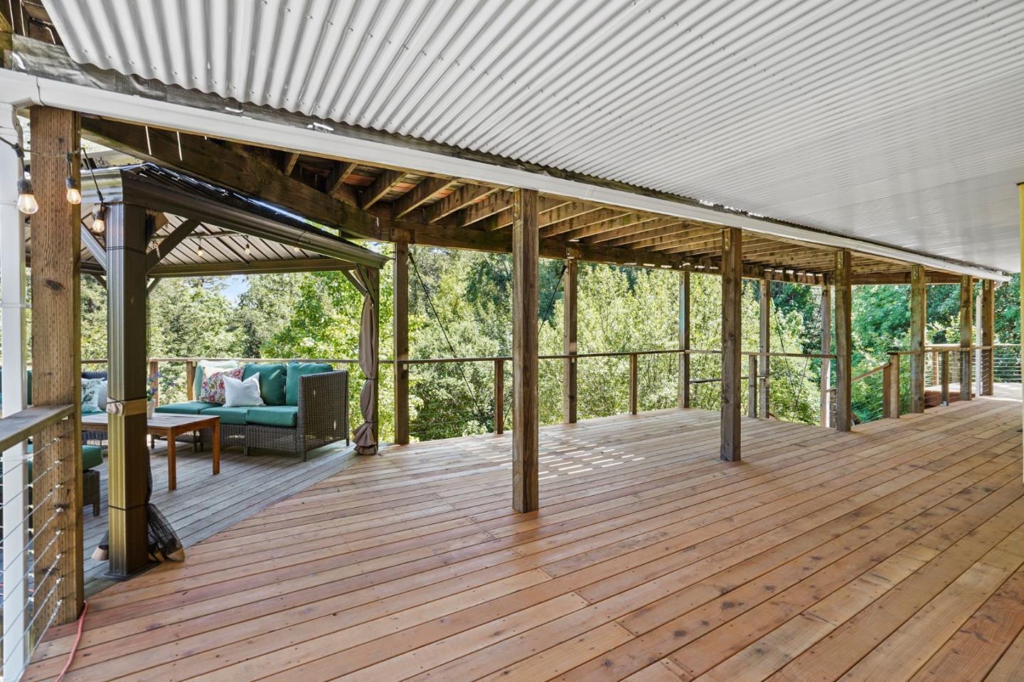 Detail Gallery Image 56 of 102 For 20420 Idylwild Rd, Los Gatos,  CA 95033 - 5 Beds | 5/2 Baths