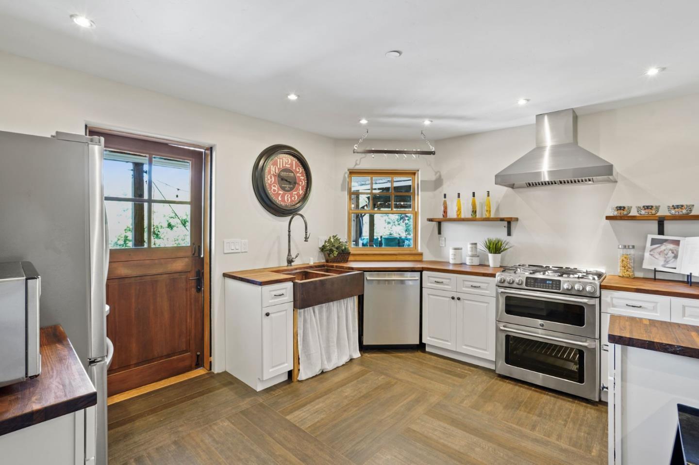 Detail Gallery Image 62 of 102 For 20420 Idylwild Rd, Los Gatos,  CA 95033 - 5 Beds | 5/2 Baths