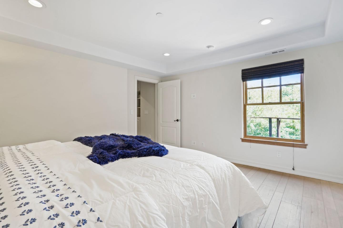 Detail Gallery Image 71 of 102 For 20420 Idylwild Rd, Los Gatos,  CA 95033 - 5 Beds | 5/2 Baths