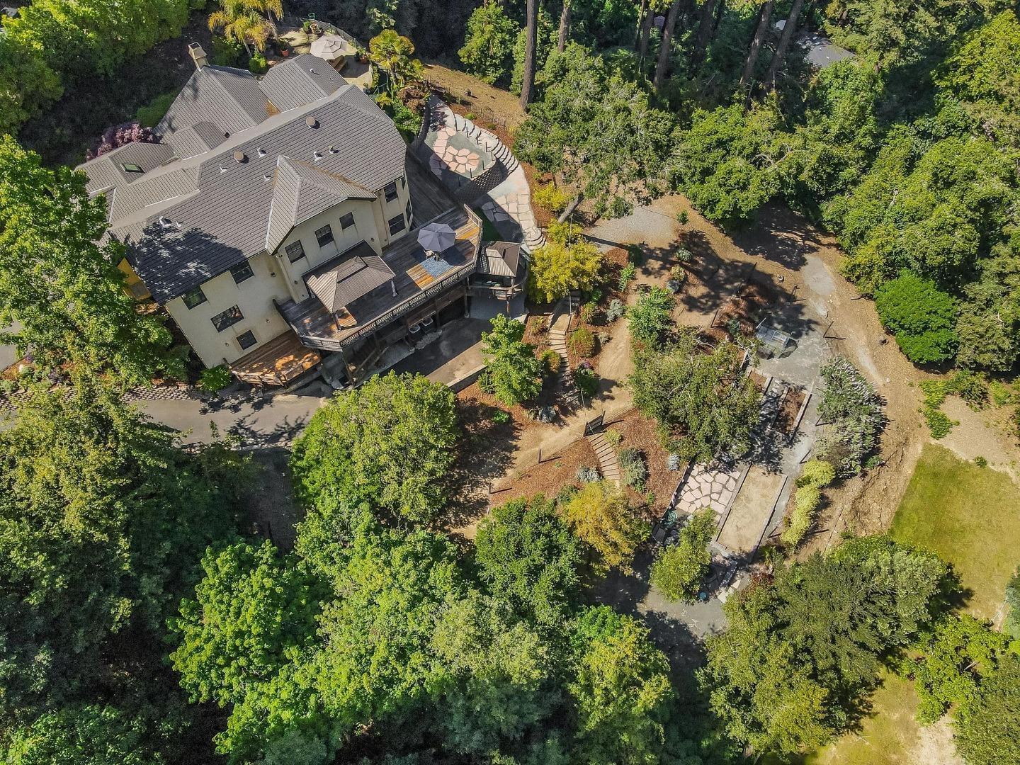 Detail Gallery Image 90 of 102 For 20420 Idylwild Rd, Los Gatos,  CA 95033 - 5 Beds | 5/2 Baths