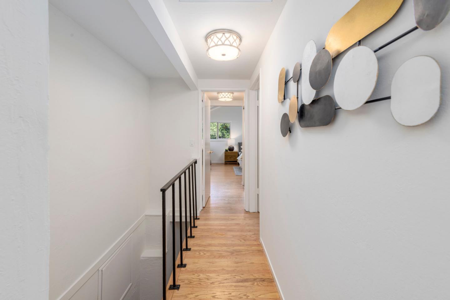 Detail Gallery Image 30 of 44 For 1 Hayfields Rd, Portola Valley,  CA 94028 - 4 Beds | 2 Baths