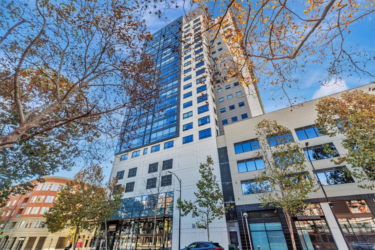 Detail Gallery Image 1 of 50 For 88 E San Fernando St #910,  San Jose,  CA 95113 - 1 Beds | 1 Baths