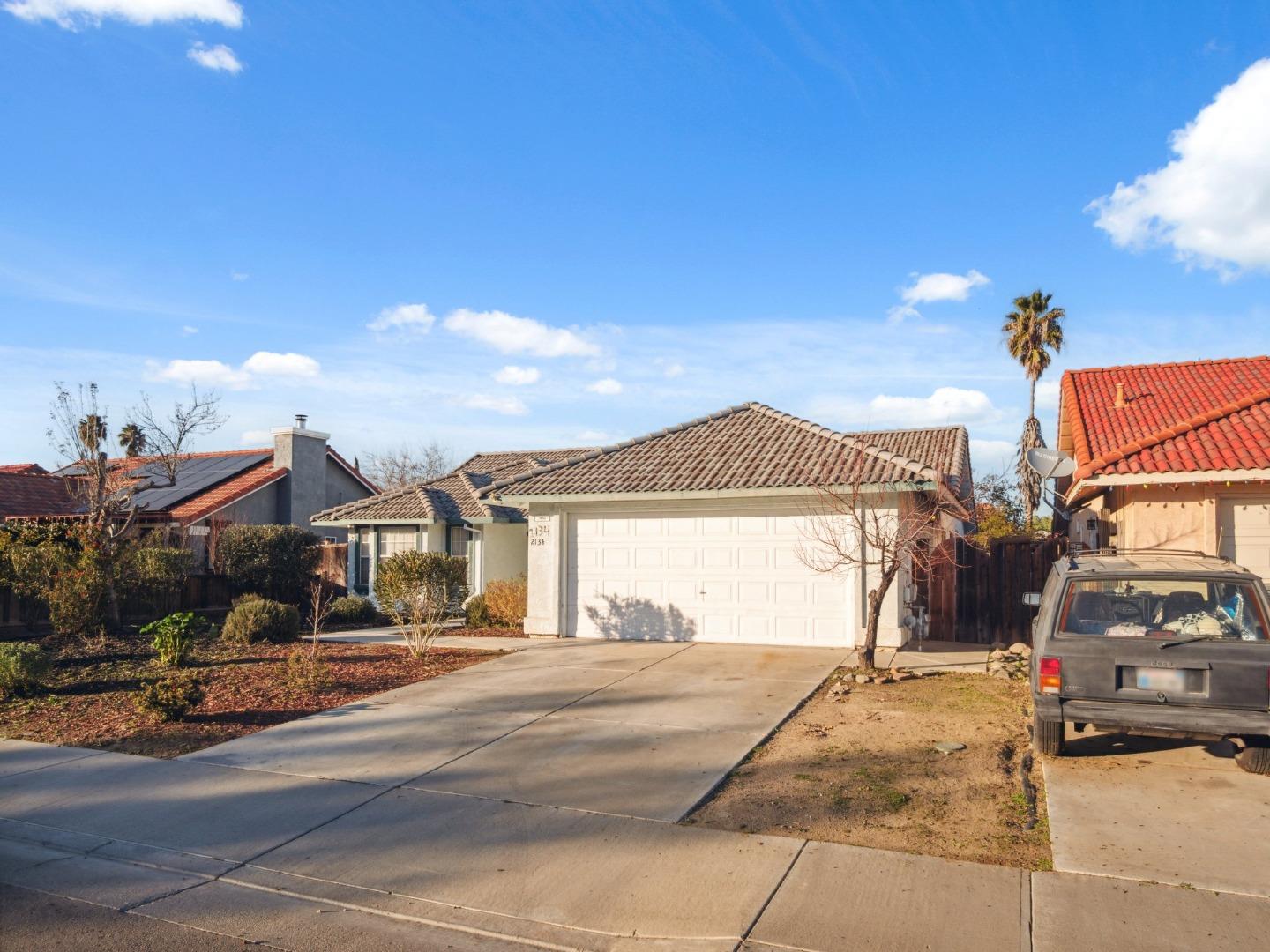 2134 San Luis St, Los Banos, CA 93635 photo 3