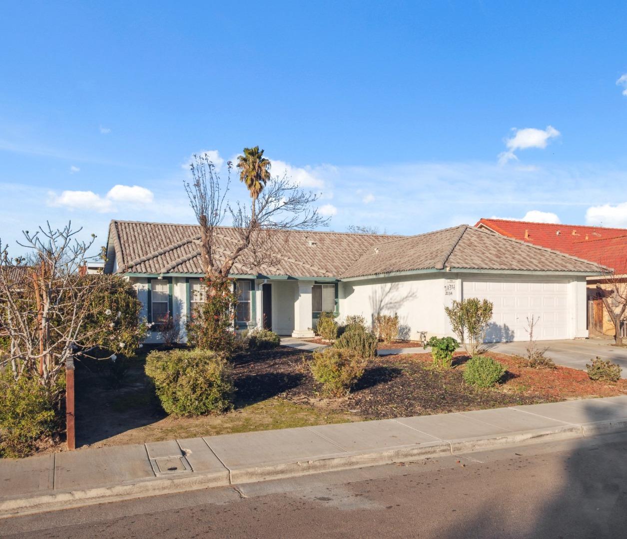 2134 San Luis St, Los Banos, CA 93635 photo 4