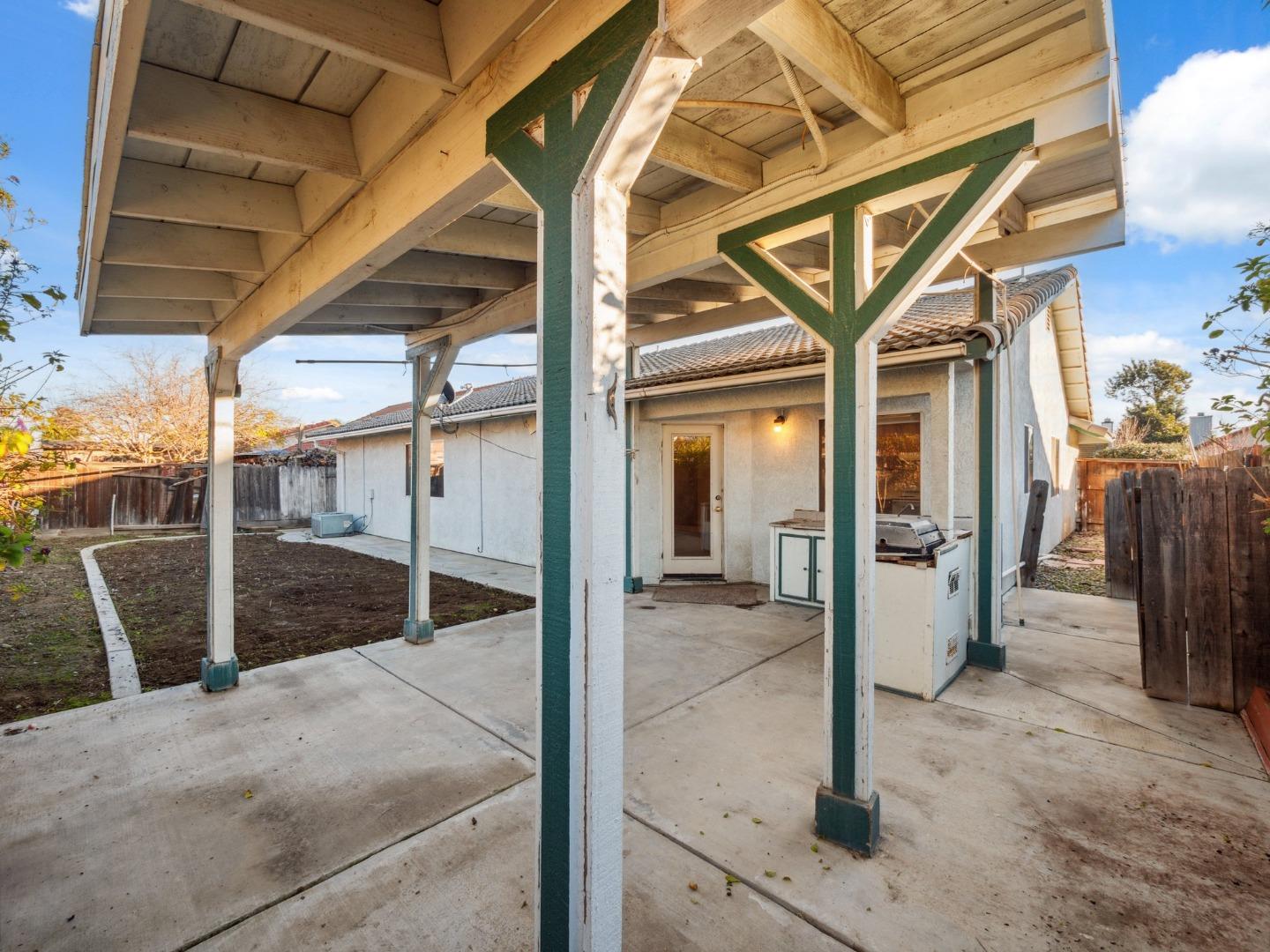 2134 San Luis St, Los Banos, CA 93635 photo 8