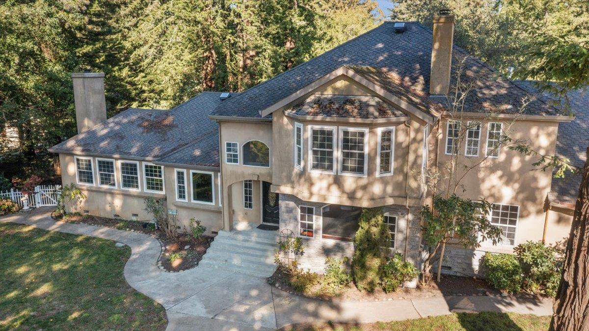 Detail Gallery Image 2 of 30 For 17 Bella Vista Ln, Gilroy,  CA 95020 - 4 Beds | 3 Baths