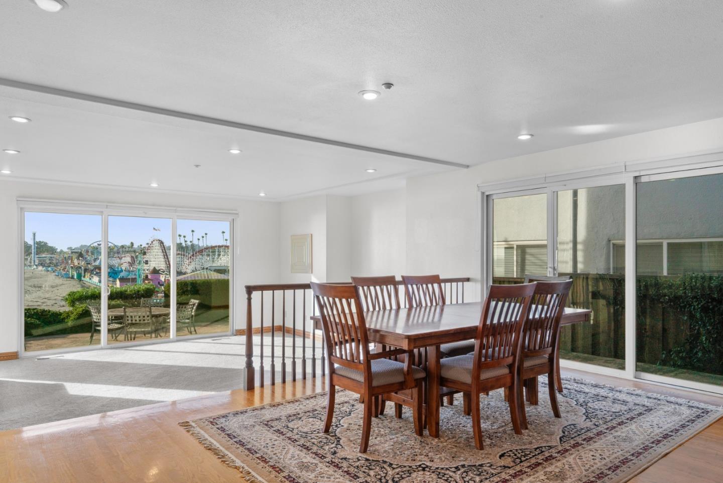Detail Gallery Image 19 of 56 For 1148 E Cliff Dr #B,  Santa Cruz,  CA 95062 - 3 Beds | 2 Baths