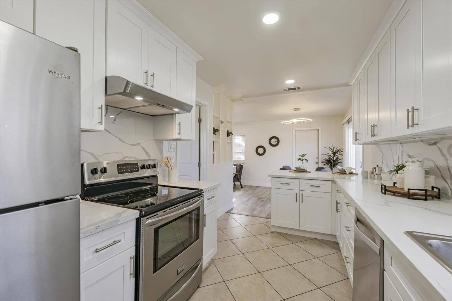 655 Chester Dr, Pittsburg, CA 94565 photo 11
