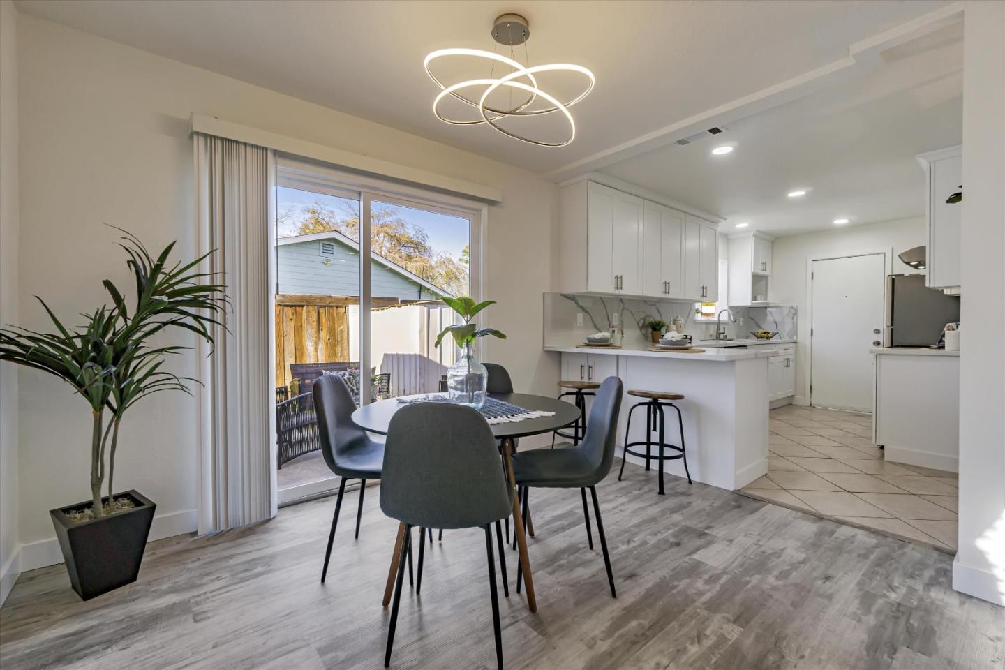 655 Chester Dr, Pittsburg, CA 94565 photo 13