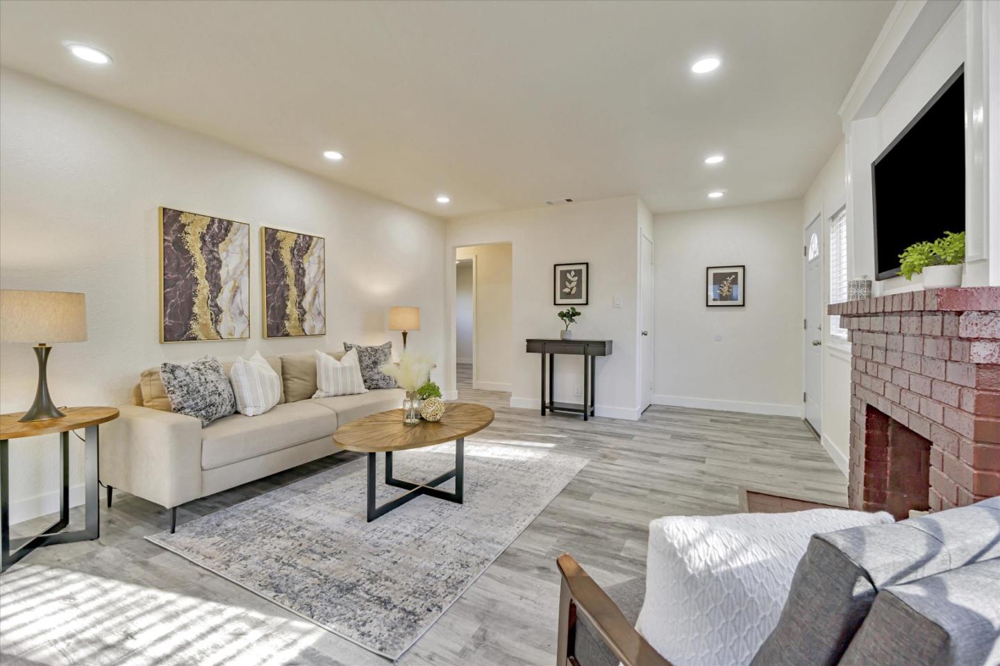 655 Chester Dr, Pittsburg, CA 94565 photo 7