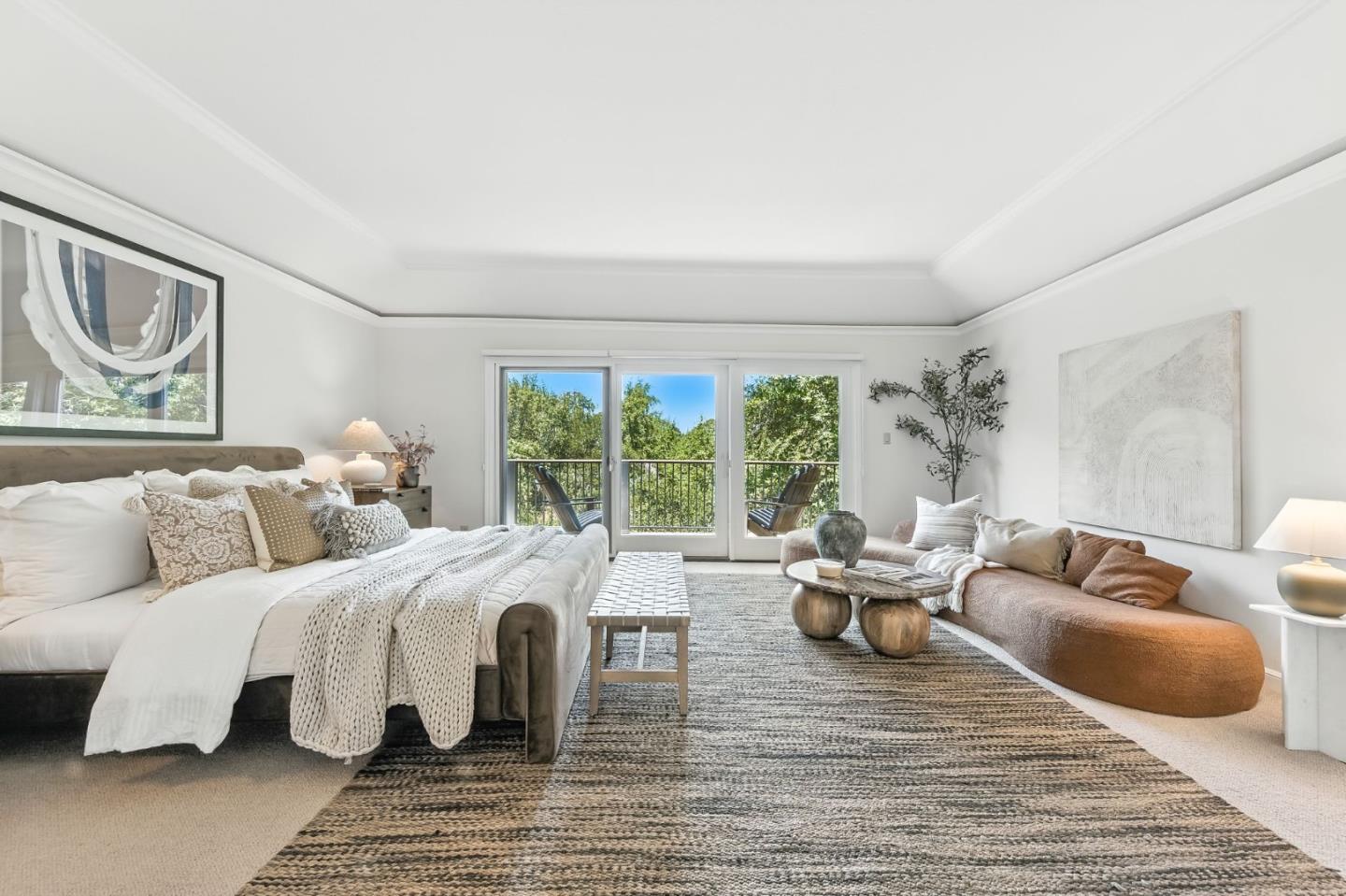 Detail Gallery Image 14 of 58 For 2530 Skyfarm Dr, Hillsborough,  CA 94010 - 4 Beds | 4 Baths