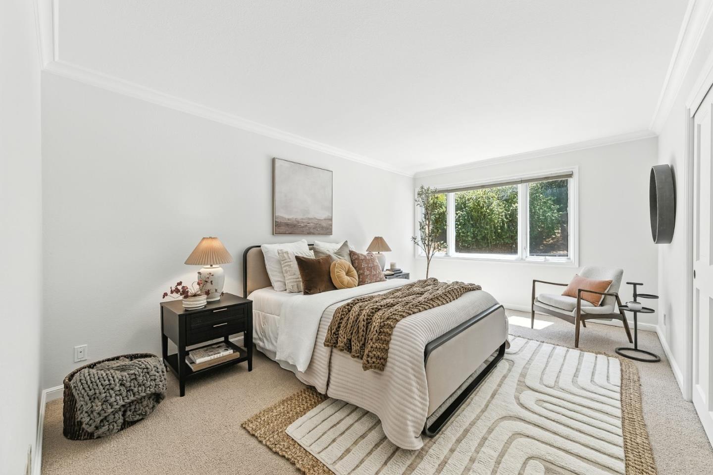 Detail Gallery Image 24 of 58 For 2530 Skyfarm Dr, Hillsborough,  CA 94010 - 4 Beds | 4 Baths