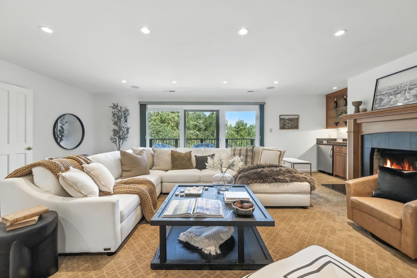 Detail Gallery Image 27 of 58 For 2530 Skyfarm Dr, Hillsborough,  CA 94010 - 4 Beds | 4 Baths